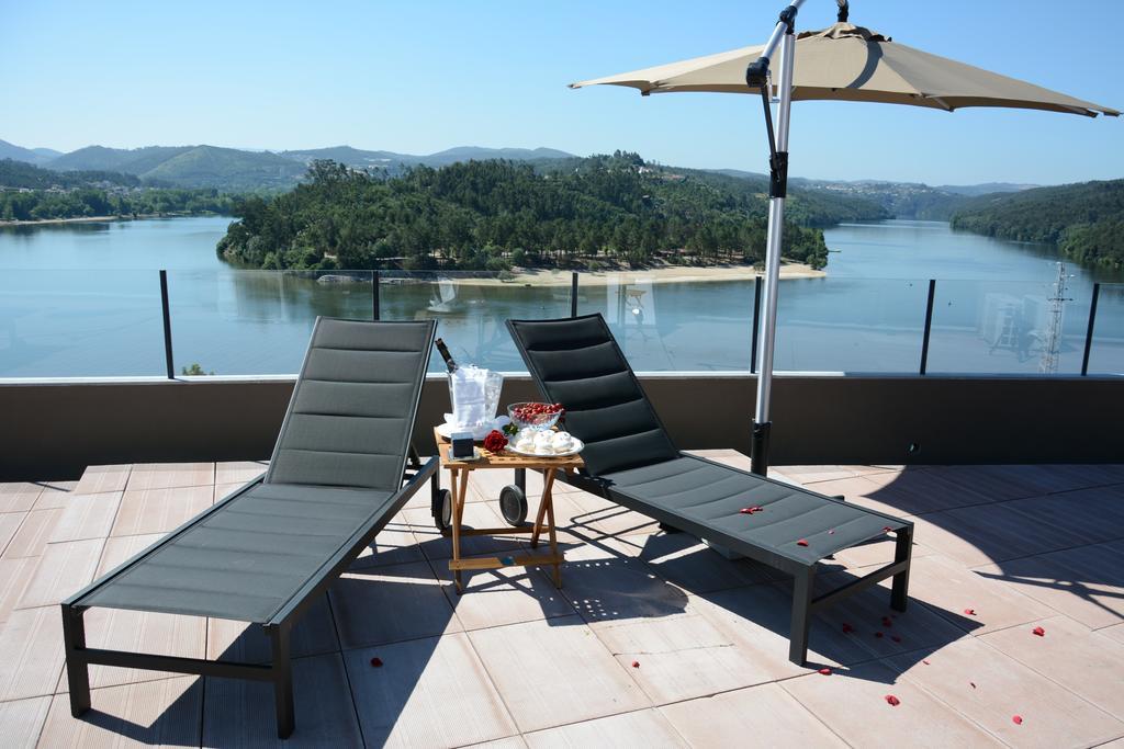 Hotel Figurino Do Douro Melres Esterno foto