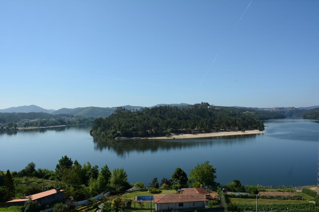 Hotel Figurino Do Douro Melres Esterno foto