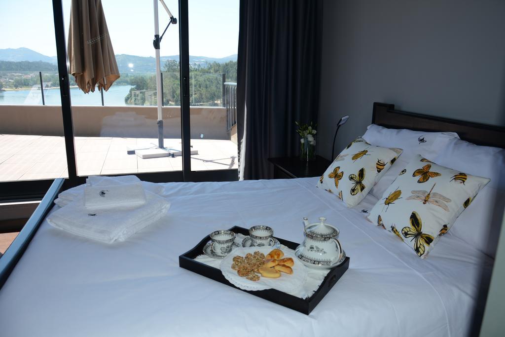 Hotel Figurino Do Douro Melres Esterno foto